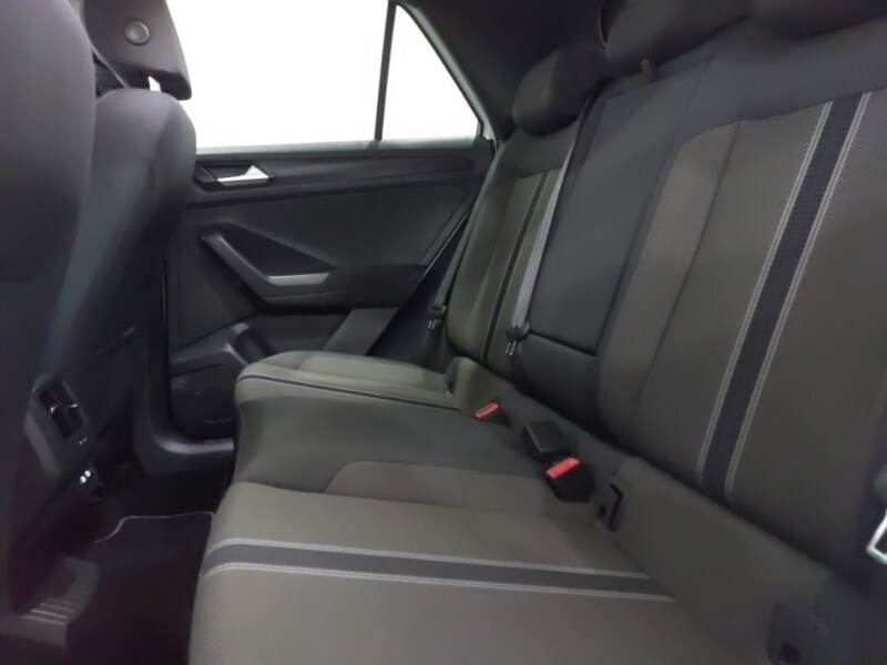 Used Volkswagen T-Roc 2021 for sale - 77816304: Photo 6