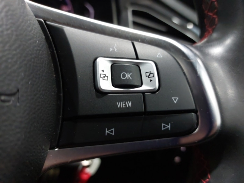 Used Volkswagen T-Roc 2019 for sale - 76788930: Photo 14