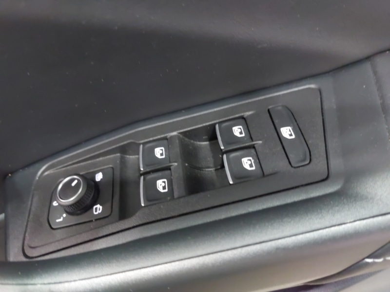 Used Volkswagen T-Roc 2025 for sale - 77114981: Photo 14