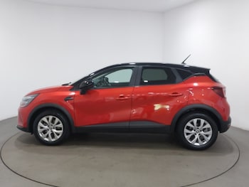 Used Renault Captur 2022 for sale - 79131301: Photo