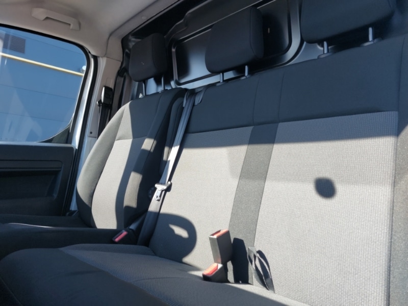 Used Vauxhall Vivaro 2023 for sale - 77922636: Photo 5