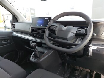 Used Vauxhall Vivaro 2024 for sale - 77596386: Photo