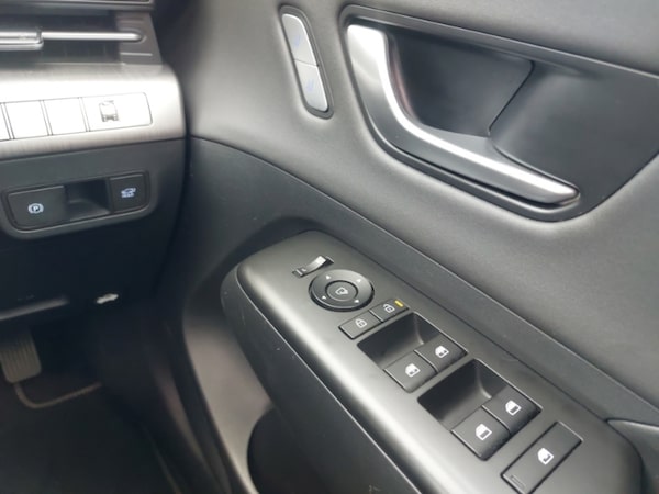 Used Hyundai KONA 2024 for sale - 76321302: Photo 16