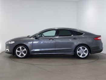 Used Ford Mondeo 2017 for sale - 79407131: Photo