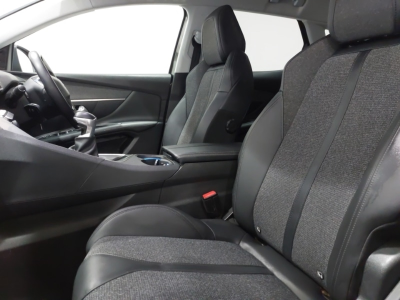 Used Peugeot 3008 2019 for sale - 77189919: Photo 5