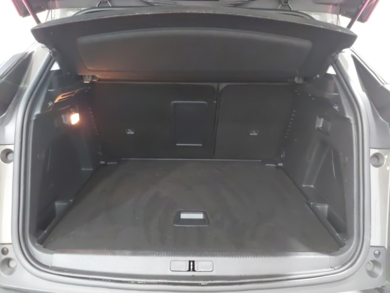 Used Peugeot 3008 2019 for sale - 77189919: Photo 8