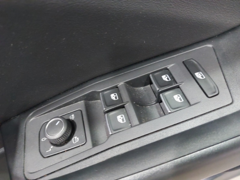 Used Volkswagen T-Roc 2022 for sale - 77947979: Photo 14