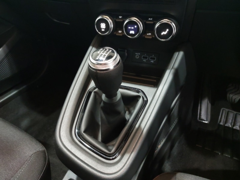 Used Renault Clio 2023 for sale - 78023491: Photo 12