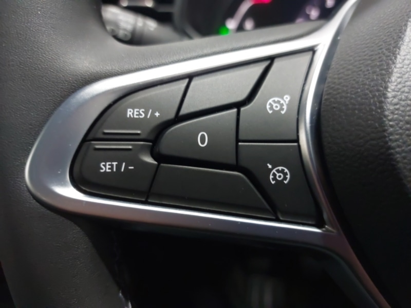 Used Renault Clio 2023 for sale - 78023491: Photo 15