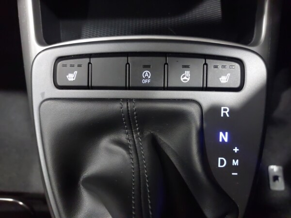 Used Hyundai i10 2021 for sale - 76238243: Photo 15
