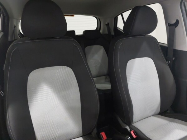 Used Hyundai i10 2021 for sale - 76238243: Photo 19