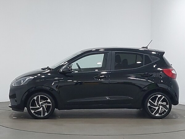 Used Hyundai i10 2021 for sale - 76238243: Photo 4