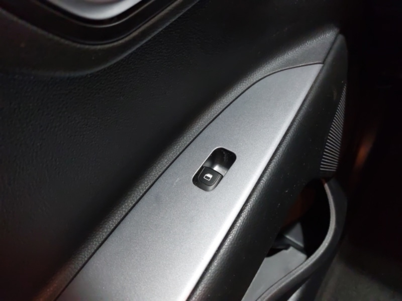 Used Kia Stonic 2021 for sale - 76548890: Photo 18