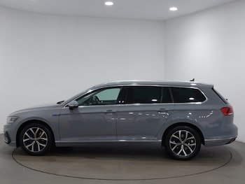 Used Volkswagen Passat 2023 for sale - 78791234: Photo