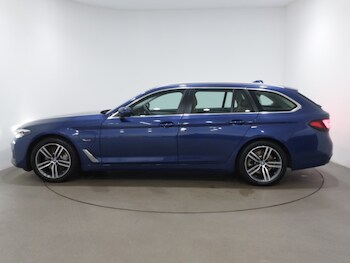 Used BMW 5 Series 2021 for sale - 76696163: Photo