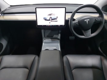 Used Tesla Model Y 2023 for sale - 76160317: Photo 2