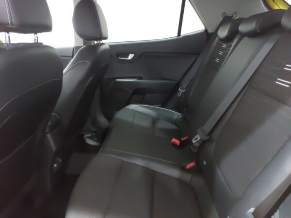 Used Kia Stonic 2022 for sale - 75274062: Photo 6