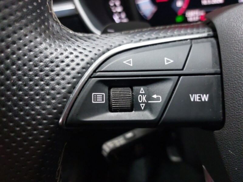 Used Audi Q3 2021 for sale - 77816300: Photo 15