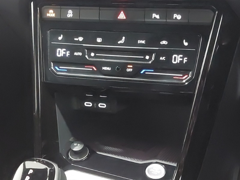 Used Volkswagen T-Roc 2025 for sale - 77141842: Photo 15