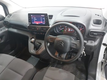 Used Citroen Berlingo 2023 for sale - 78987846: Photo