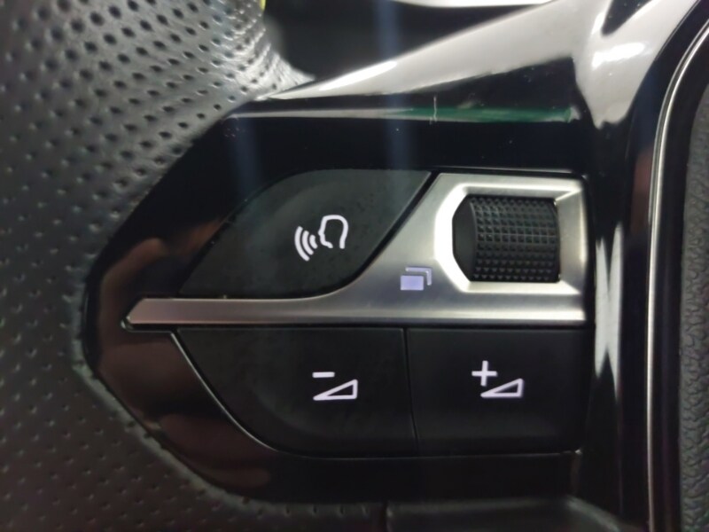 Used Peugeot 2008 2023 for sale - 78164456: Photo 15