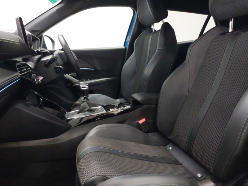 Used Peugeot 2008 2023 for sale - 78164456: Photo 5