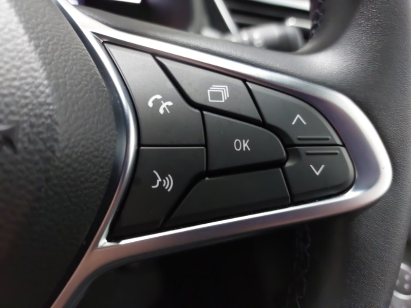 Used Renault Clio 2023 for sale - 77644880: Photo 14