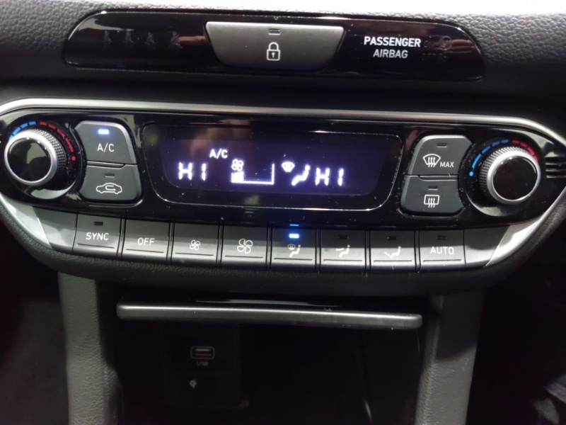 Used Hyundai i30 2023 for sale - 77290010: Photo 16