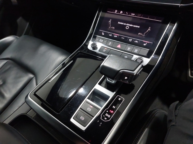 Used Audi Q7 2023 for sale - 76834471: Photo 12