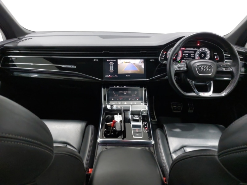 Used Audi Q7 2023 for sale - 76834471: Photo 2