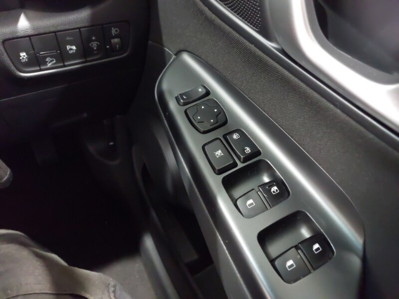 Used Hyundai KONA 2023 for sale - 77761035: Photo 13