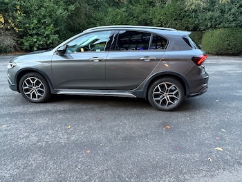 2021 - 1.0L Cross Hatchback 5dr Petrol Manual Euro 6 (99 bhp)
