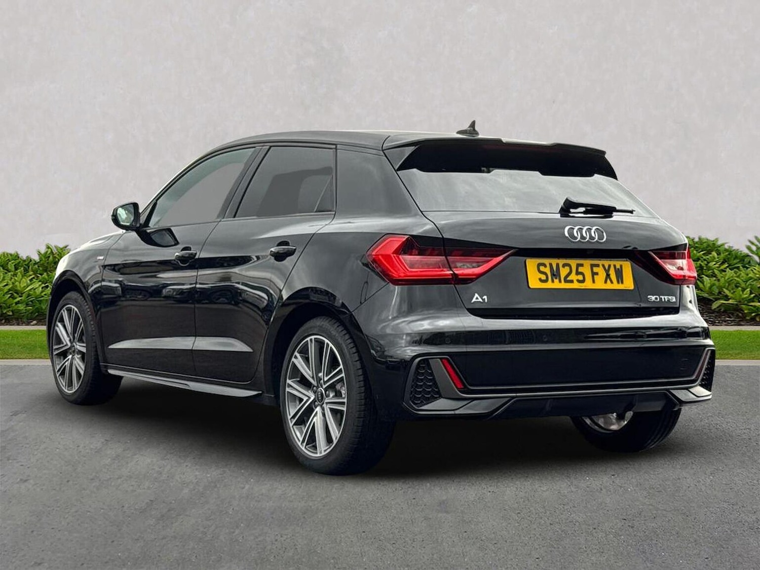Used Audi A1 2025 for sale - 76157279: Photo 2