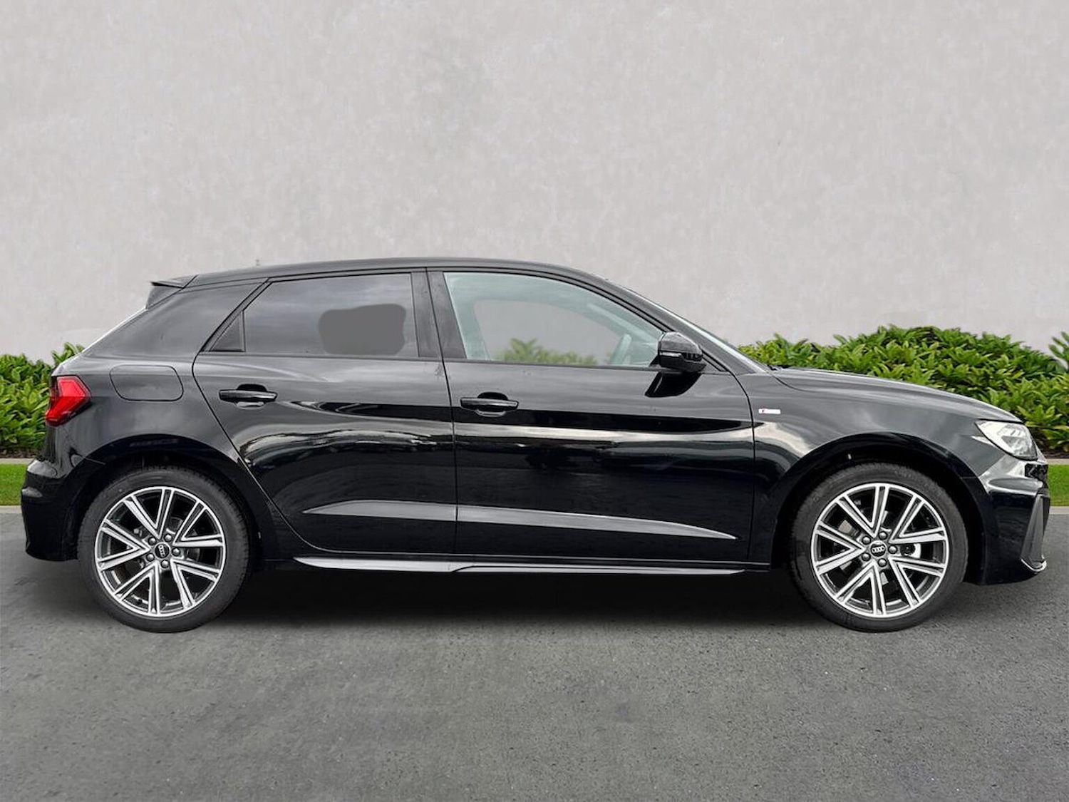 Used Audi A1 2025 for sale - 76157279: Photo 3