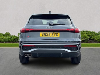 Used Audi Q5 2025 for sale - 75437646: Photo