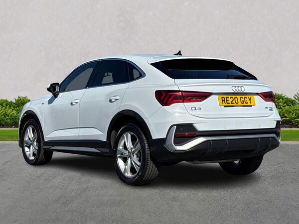 Used Audi Q3 2020 for sale - 75439290: Photo 2