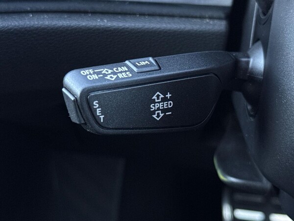 Used Audi Q3 2020 for sale - 75439290: Photo 30
