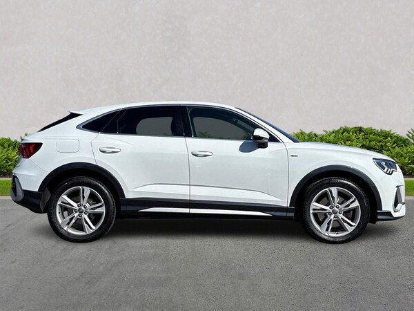 Used Audi Q3 2020 for sale - 75439290: Photo 3