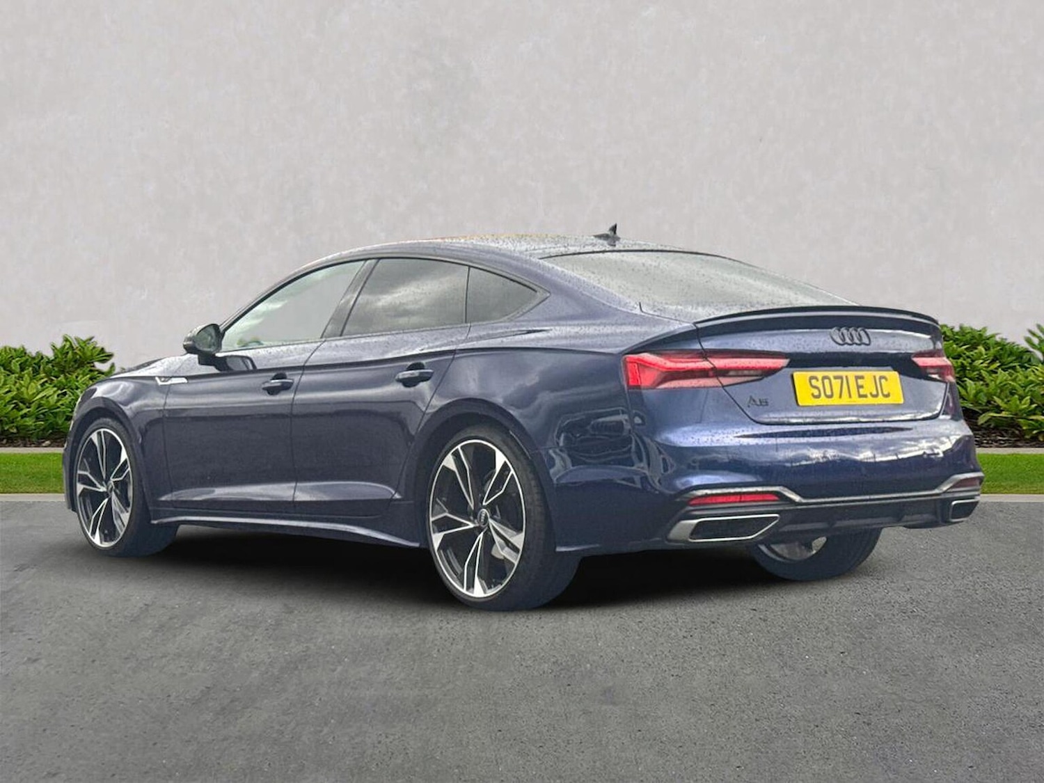 Used Audi A5 2021 for sale - 76157280: Photo 2