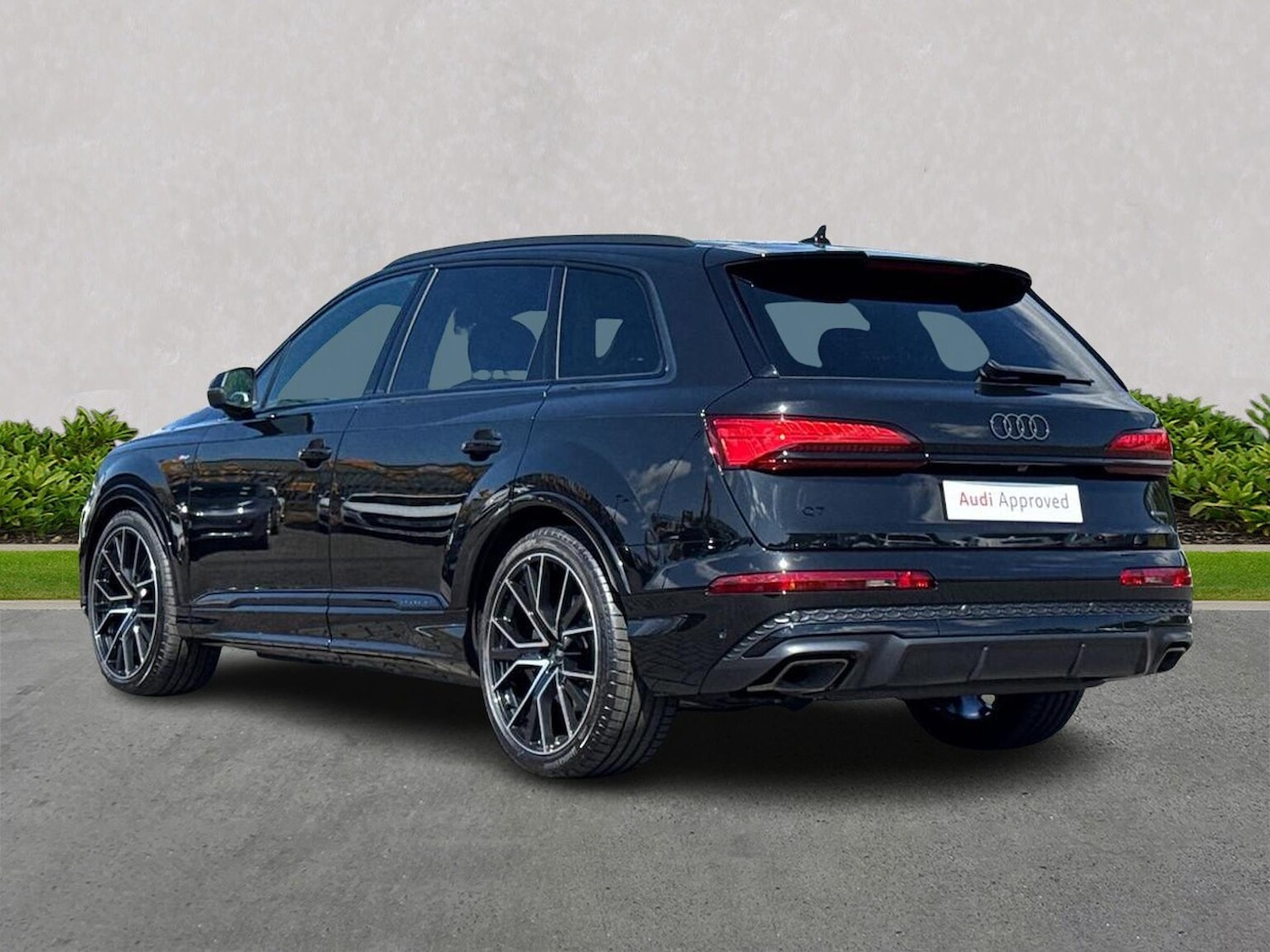 Used Audi Q7 2025 for sale - 76164905: Photo 2