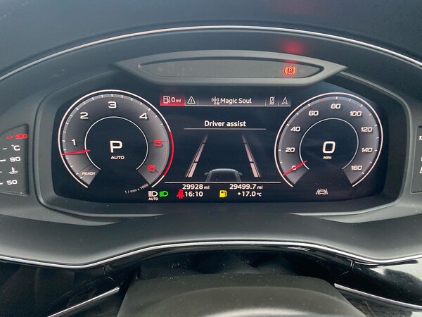 Used Audi Q8 2020 for sale - 76194537: Photo 10