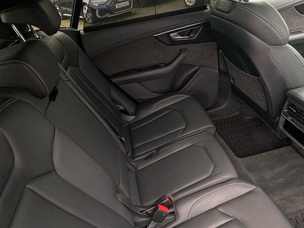 Used Audi Q8 2020 for sale - 76194537: Photo 16