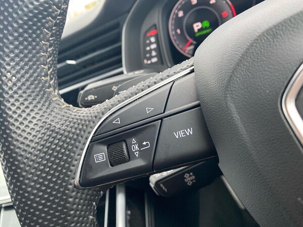 Used Audi Q8 2020 for sale - 76194537: Photo 27