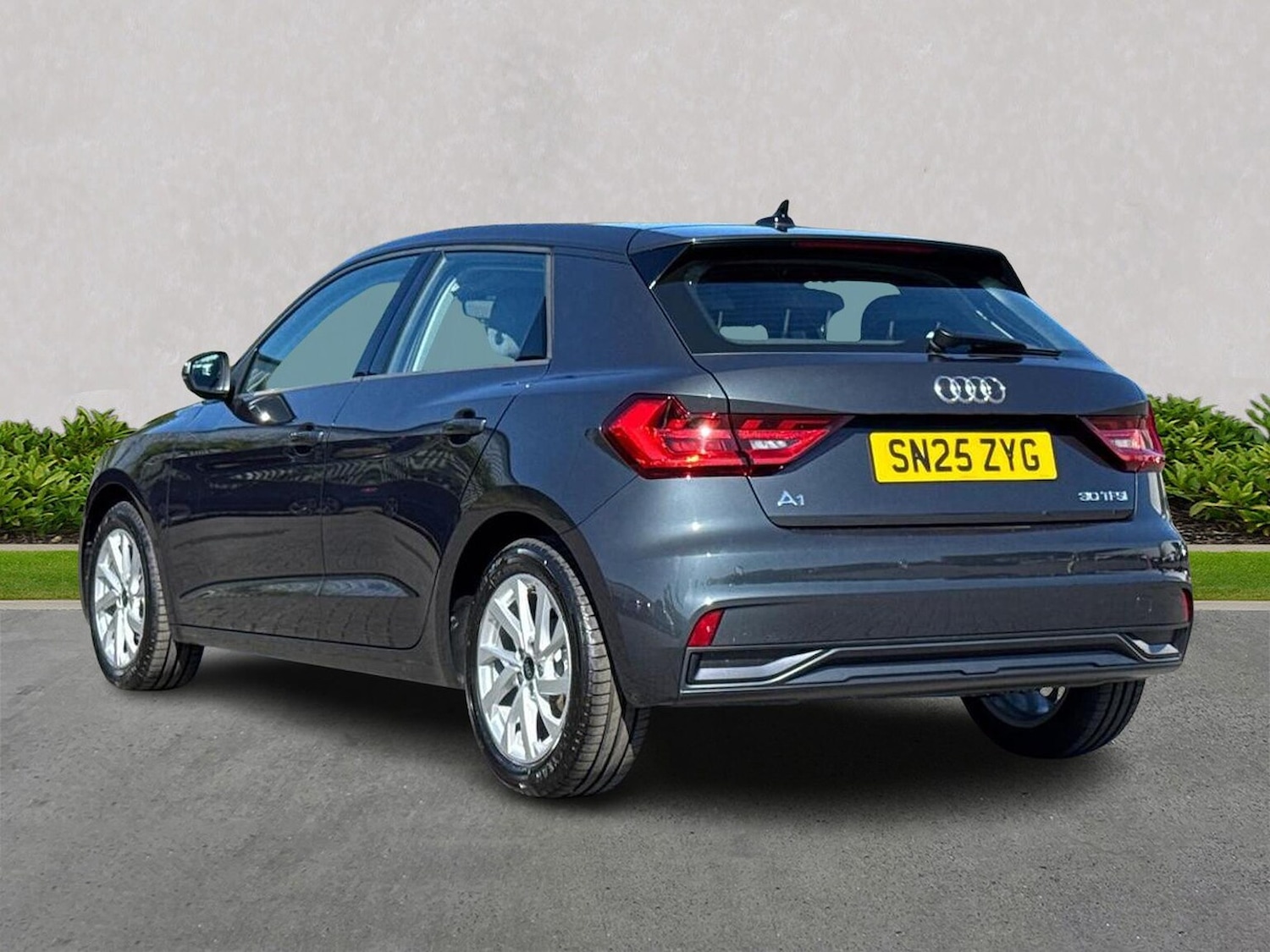 Used Audi A1 2025 for sale - 76194511: Photo 2