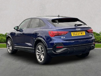 Used Audi Q3 2023 for sale - 76149570: Photo 2