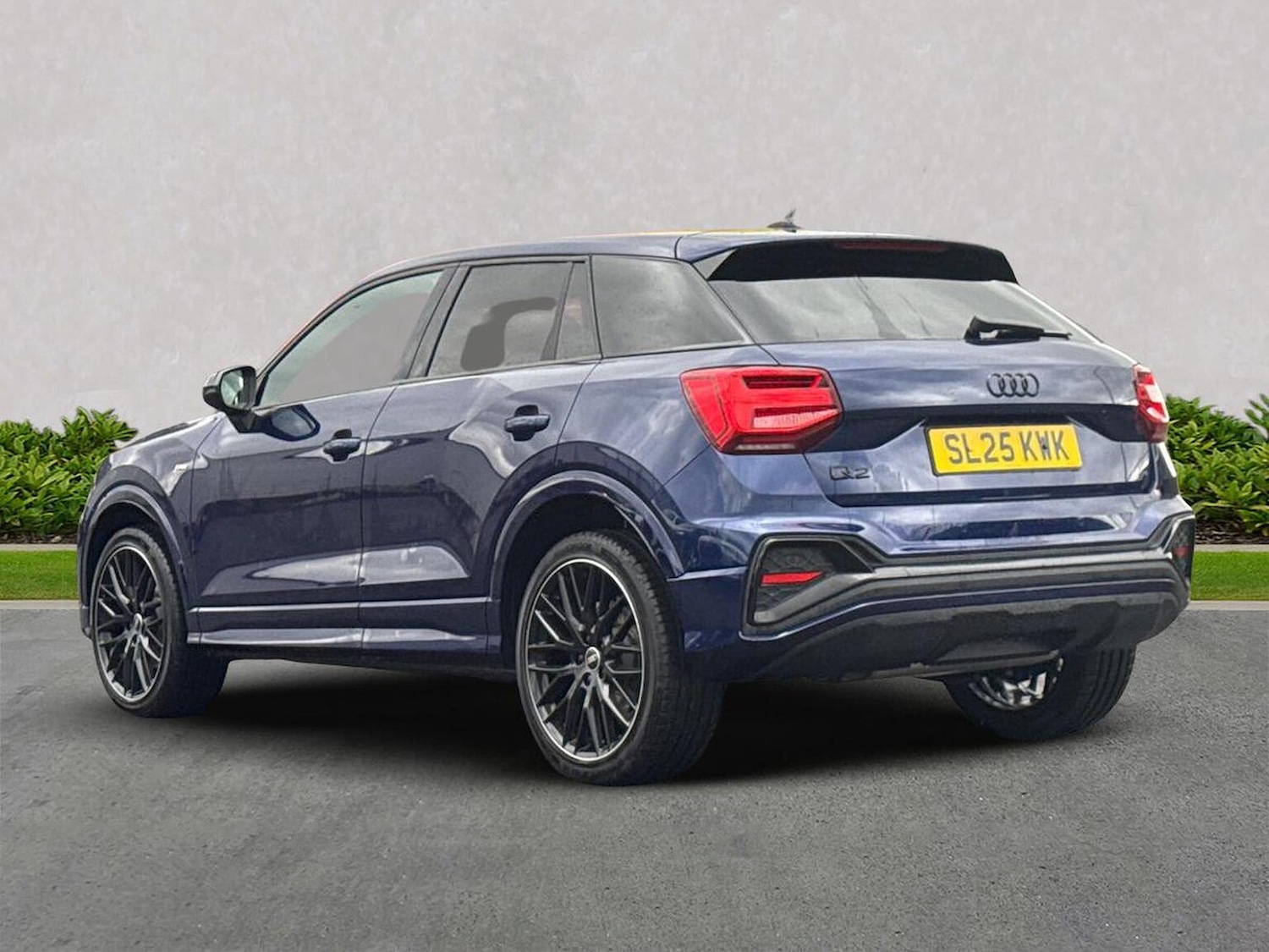 Used Audi Q2 2025 for sale - 76157268: Photo 2