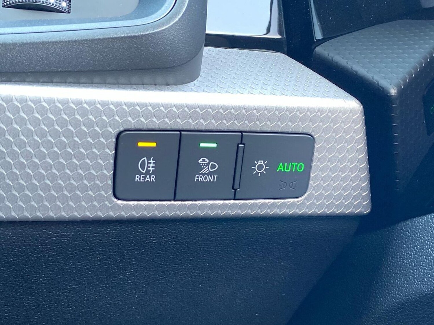 Vehicle 28