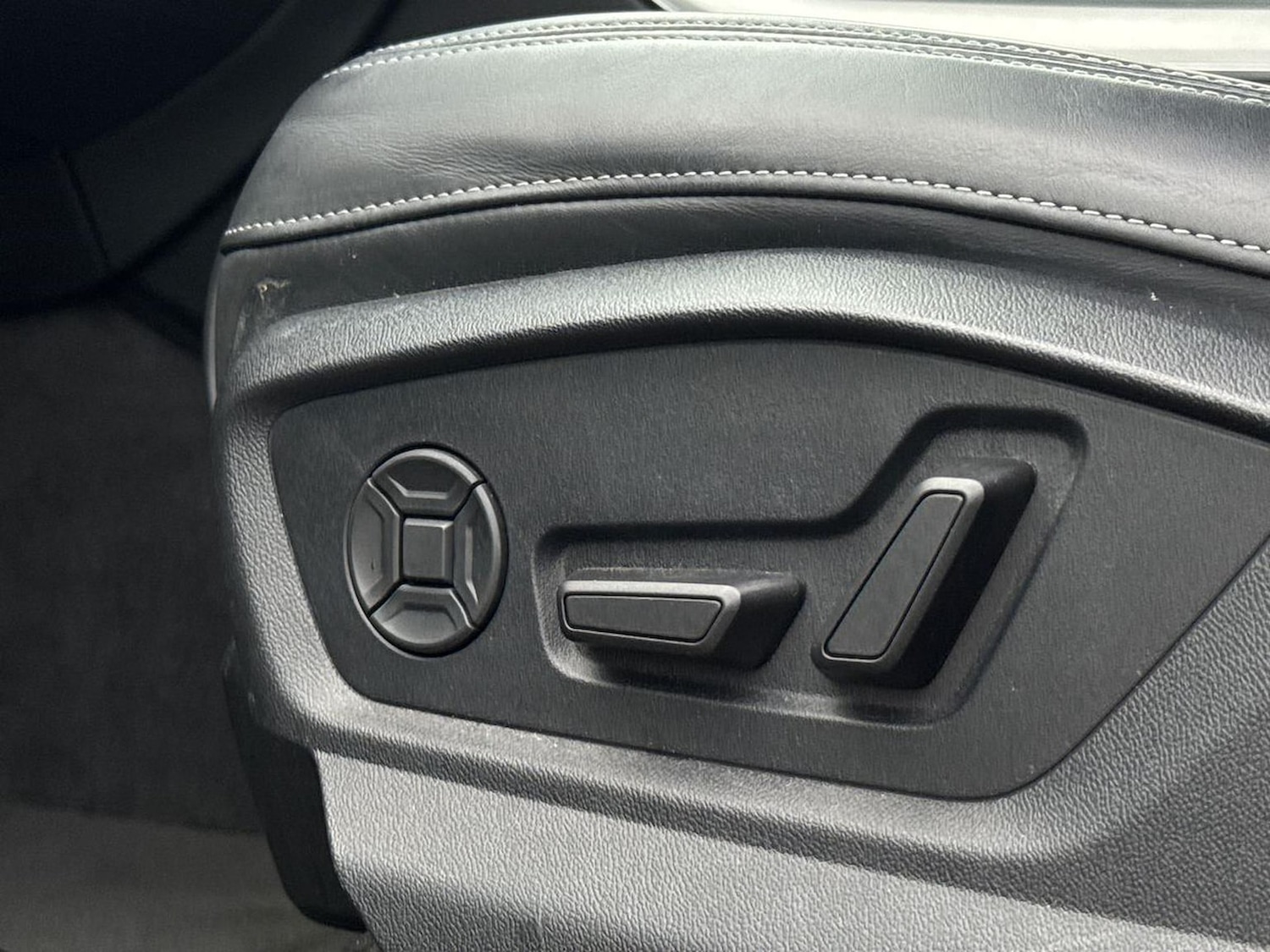 Used Audi Q7 2022 for sale - 76268283: Photo 30