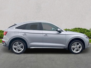 Used Audi Q5 2023 for sale - 76157275: Photo