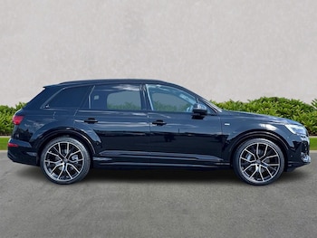 Used Audi Q7 2025 for sale - 75690665: Photo